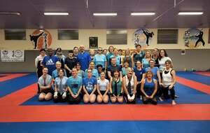 Body-Karaté: novembre bleu